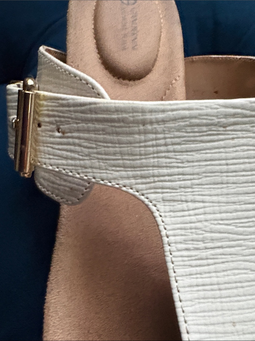 Gianni Bini White Textured Toe-Post Sandals with Buckle Accent - Picture 2 of 5